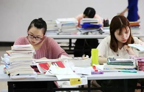 學生考研復試失敗，家長的反應各不相同，網友表示太真實了